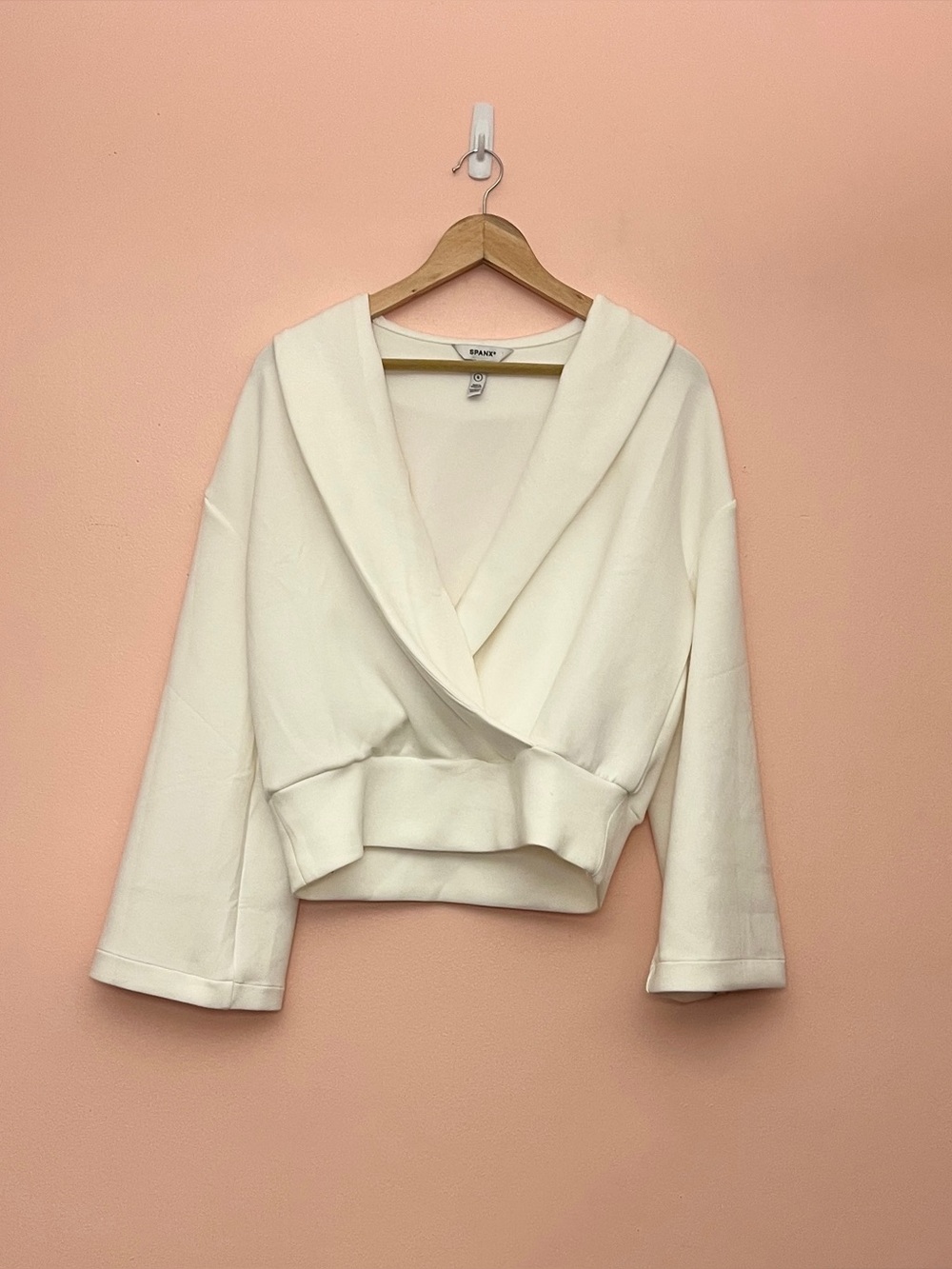 Spanx White AirEssentials Wrap Top Sweater Blouse Large - Picture 2 of 8